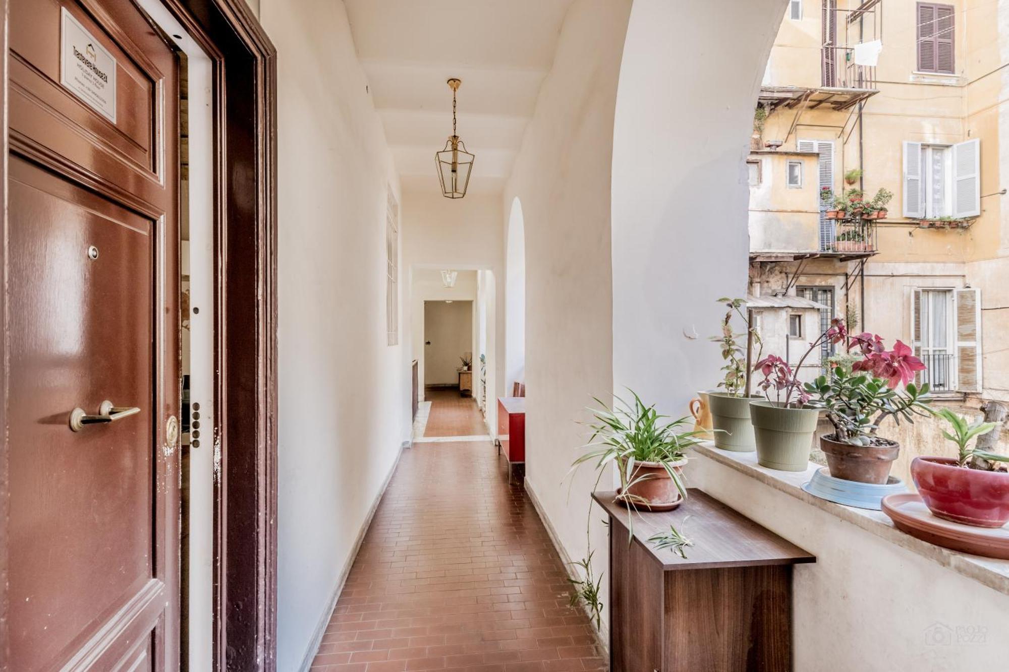Trastevere House 24 Rome Exterior photo
